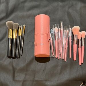 BDB black/gray and PUR Pink Makeup Brush Set with Case